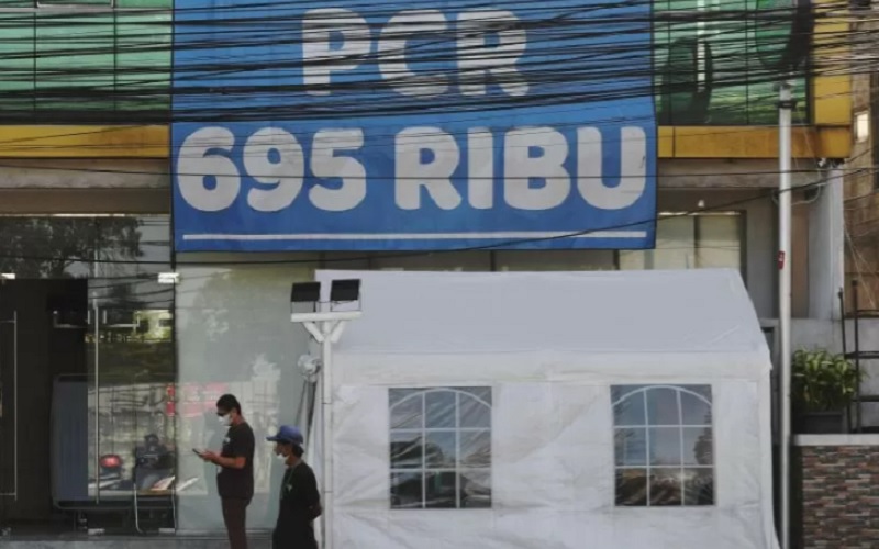  Aturan Wajib PCR Diubah, Tarif PCR Turun ke Level Rp300.000