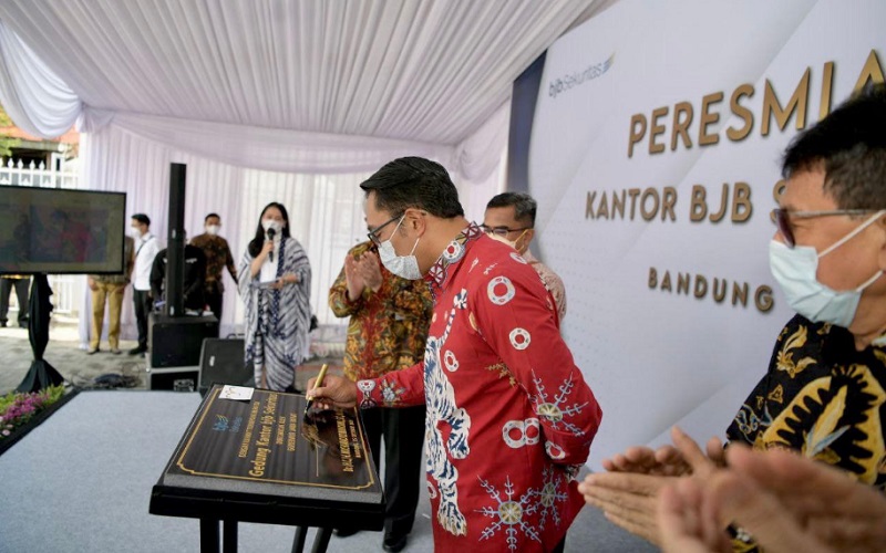  Jadi Perusahaan Efek Daerah Pertama di Indonesia, Ini Pesan Ridwan Kamil Untuk BJB Sekuritas