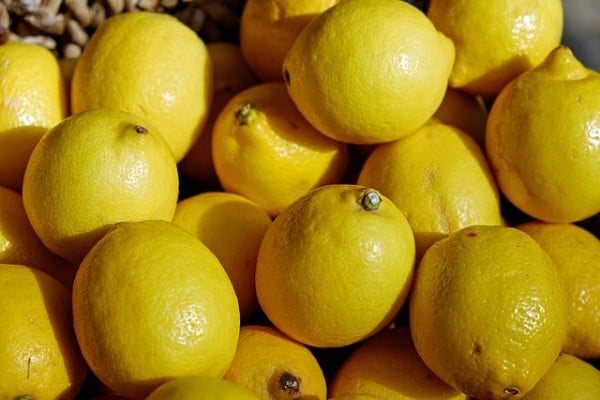 Lemon/Istimewa