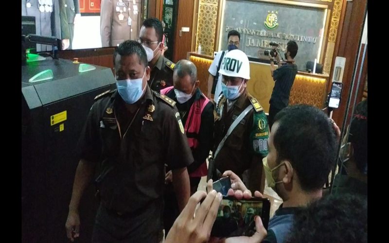 Kasus Korupsi, Kejagung Tahan Eks Dirut Perum Perindo Syahril Japarin