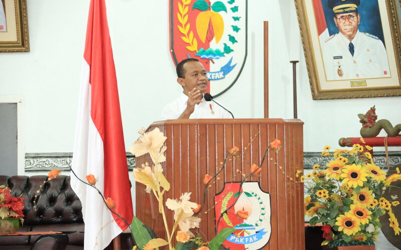  EDITORIAL : Strategi Jitu Undang Investor 