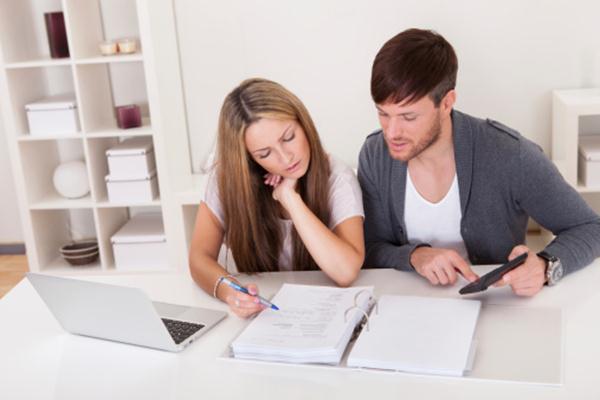  5 Tips Kelola Keuangan untuk Pasangan Muda