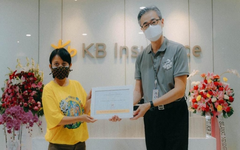  KB Insurance Indonesia Bantu Dana Pendidikan Anak di Lokasi Padat Penduduk