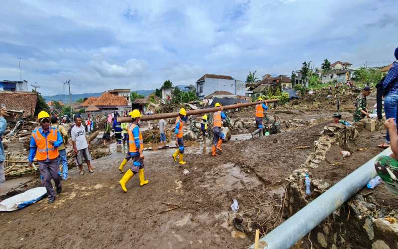  Banjir Kota Batu, Suplai Listrik 26.236 Pelanggan Sudah Pulih