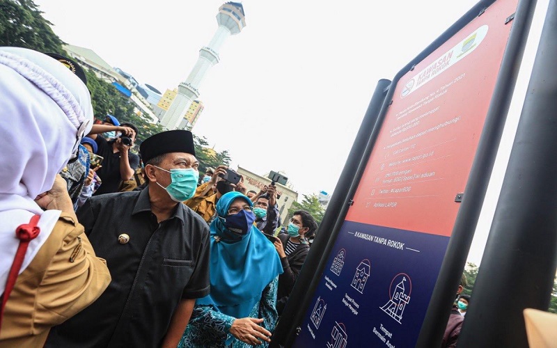  Upaya Pemkot Bandung Wujudkan Wisata Kuliner Berkelas Tanpa Asap Rokok