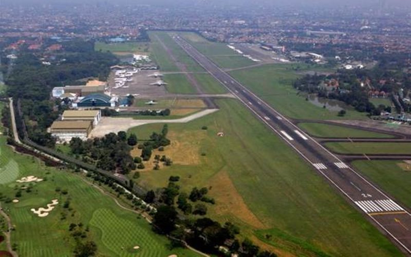 Landasan Bandara Halim Perdanakusuma./Wikimapia