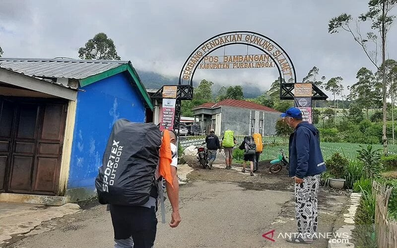  Pendaki Gunung Slamet Wajib Miliki Sertifikat Vaksin