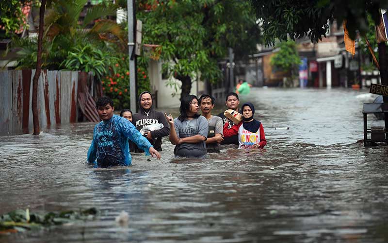  intensitas Hujan Tinggi, Sejumlah Wilayah di Jakarta Terendam Banjir