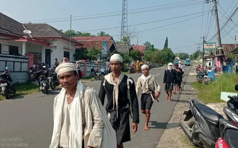  Vaksinasi Covid-19 Warga Badui Terus Berlanjut, Petugas Jemput Bola