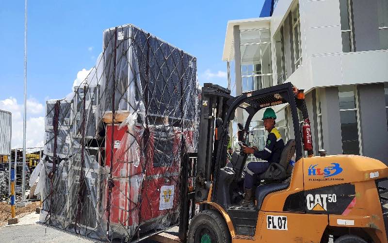 Cargo untuk World Superbike sudah mulai berdatangan di Bandara Internasional Lombok. istimewa/bisnis