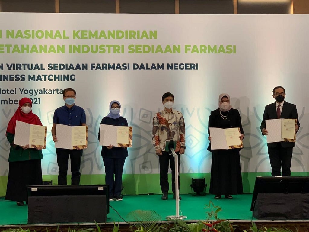  Akar Rimba dan USU Ikut Serta dalam Kemandirian dan Ketahanan Industri Sediaan Farmasi