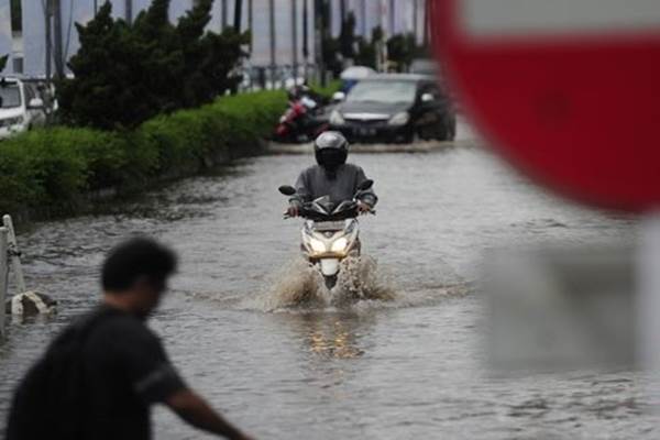  Banjir Rob Rendam 3 RW di Tangerang