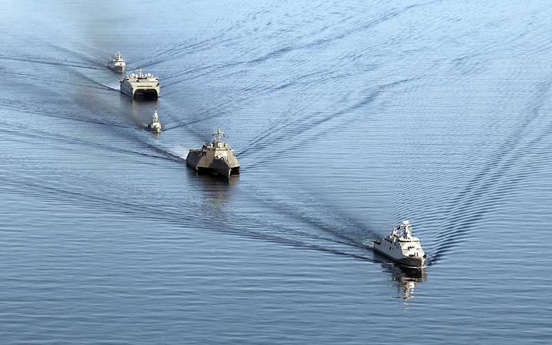  Parade Kapal Tempur di Laut Jawa saat Latihan Gabungan TNI AL dan Navy AS