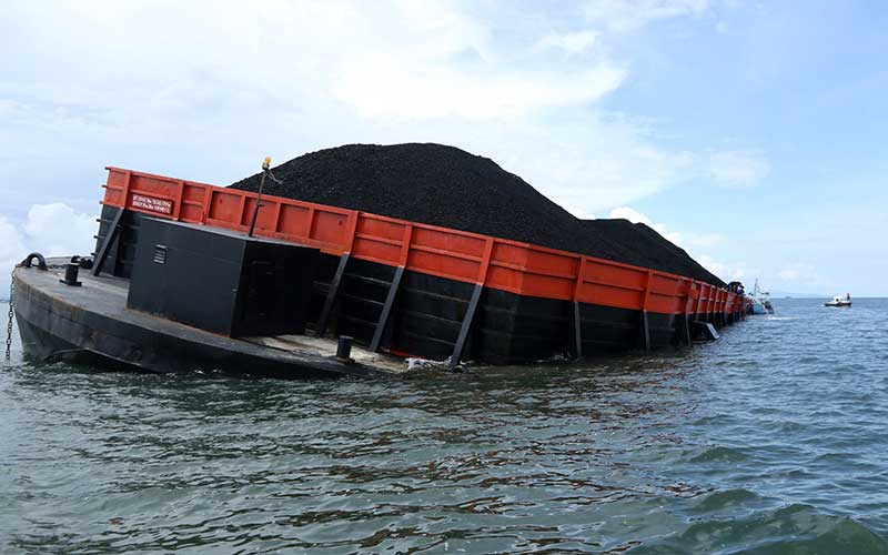  Kapal Tongkang Pengangkut Batu Bara Alami Kebocoran di Perairan Sembulungan Banyuwangi