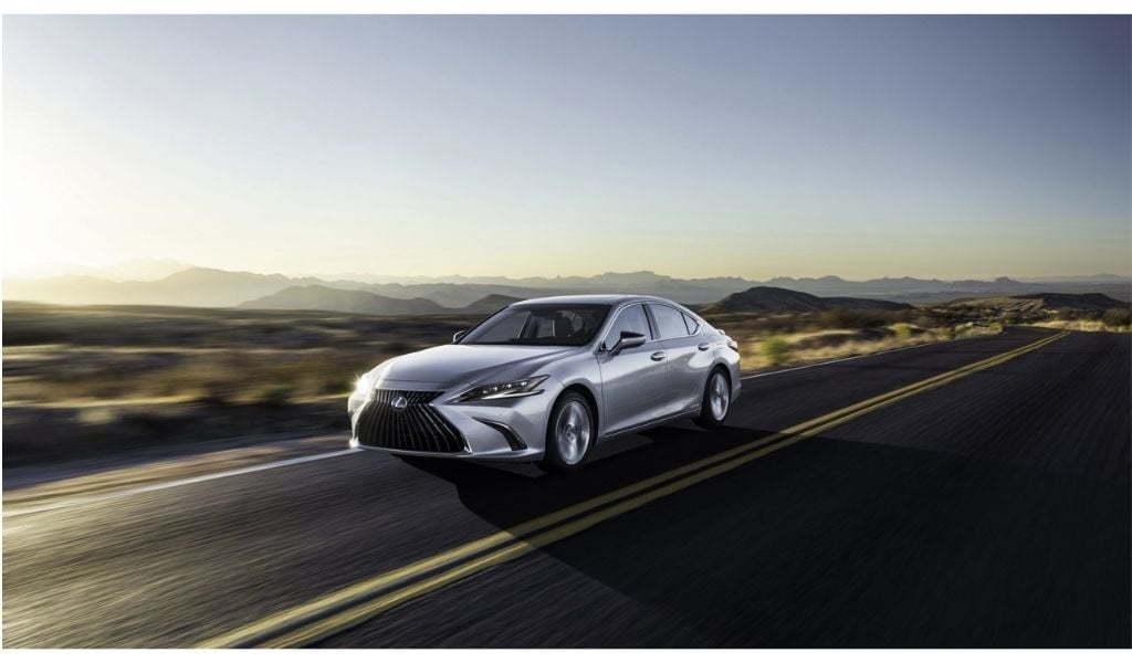  Sedan Lexus Terfavorit, The New Lexus ES Hybrid Resmi Hadir di Indonesia