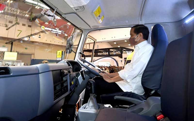  Presiden Joko Widodo Jajal Mitsubishi Fuso New Mining Spec