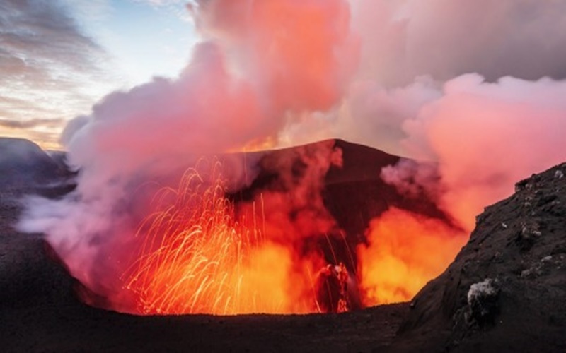  5 Tempat Wisata Gunung Berapi Terpopuler di Dunia, Punya Nyali Berkunjung?