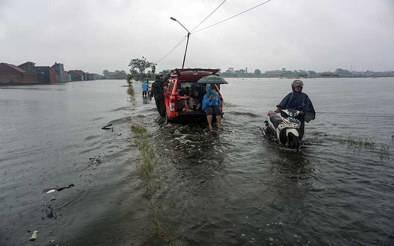  Banjir Rob Terjang Pekalongan Jawa Tengah, Ratusan Warga Mulai Dievakuasi