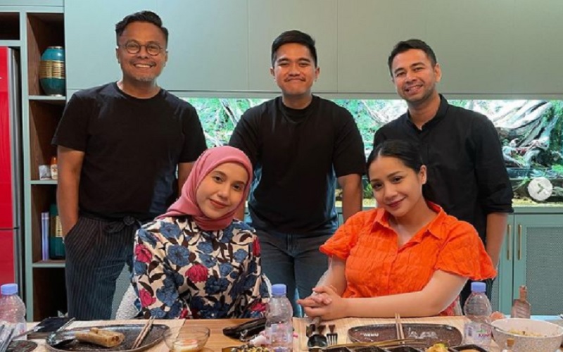  Nadya Arifta Calon Mantu Jokowi Sambangi Kediaman Raffi Ahmad