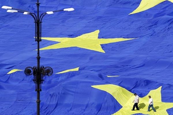 Bendera Uni Eropa/Reuters