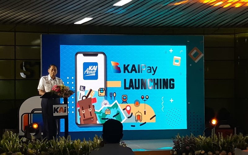 Direktur Utama KAI Didiek Hartantyo saat peluncuran KAIPay di Stasiun Gambir, Kamis (18/11/2021)./Bisnis-Rahmi Yati