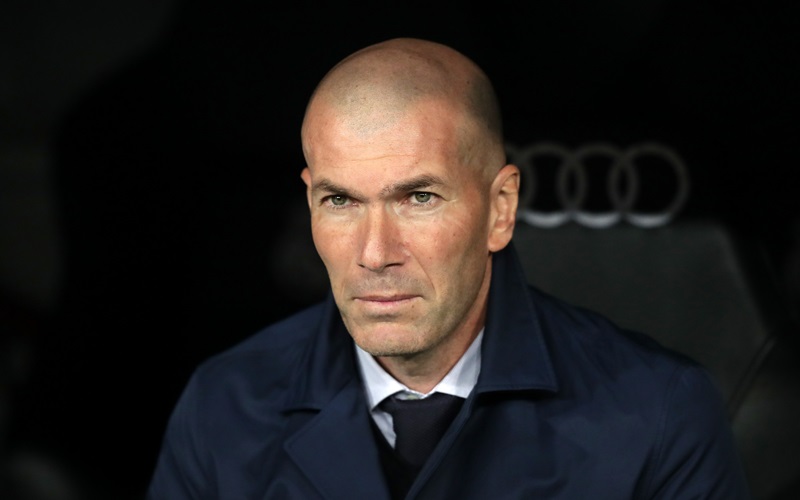 Pelatih Zinedine Zidane/The Real Champs