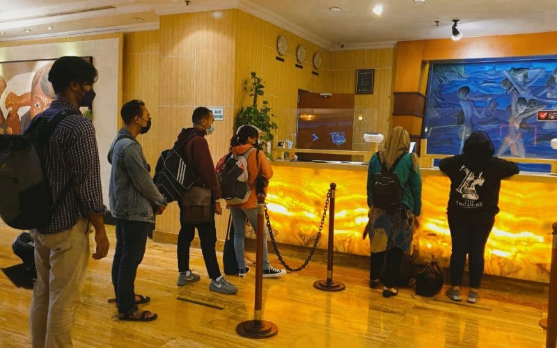 Grand Candi Hotel Semarang Fasilitasi Staycation Gratis untuk Nakes