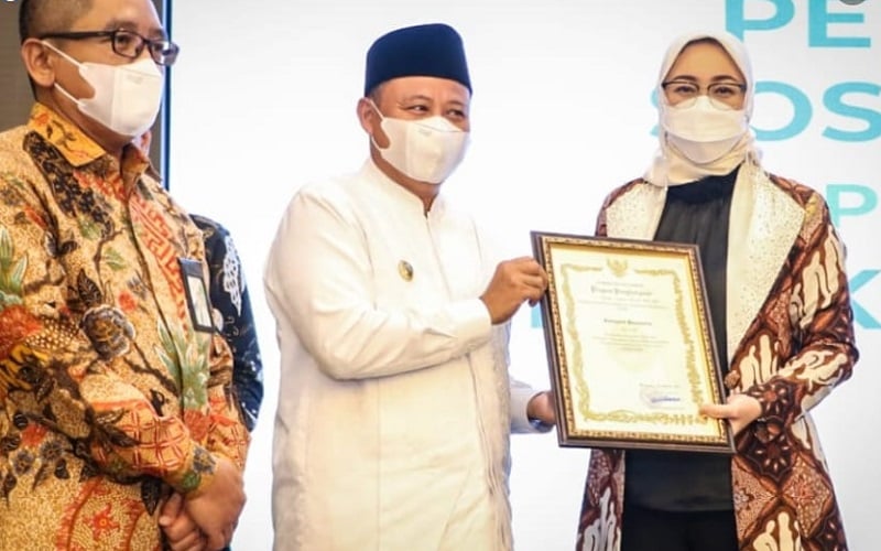  Upaya Pemkab Purwakarta Berikan Perlindungan dan Jaminan Sosial untuk Masyarakat Berbuah Paritrana Award