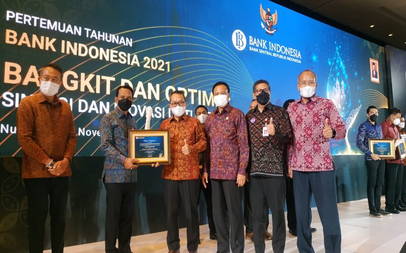  BPD Bali Sabet Penghargaan Bank Pendukung UMKM Terbaik
