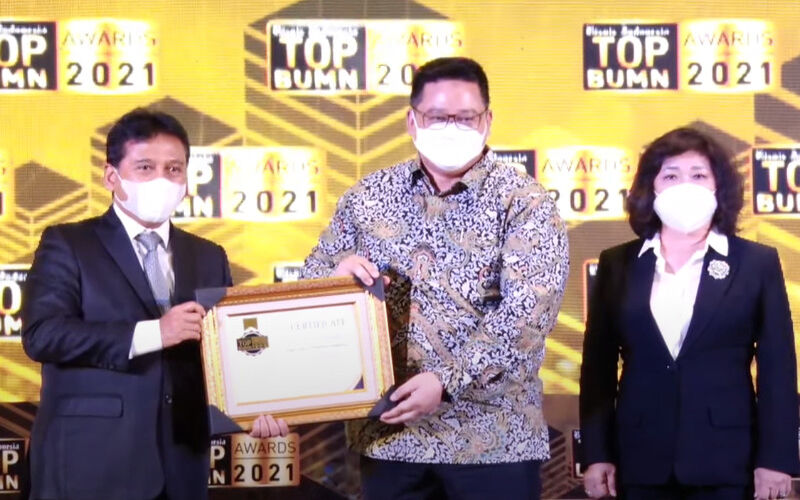 Dirut KIW Raih Penghargaan Sebagai CEO Terbaik dalam TOP BUMN Award 2021