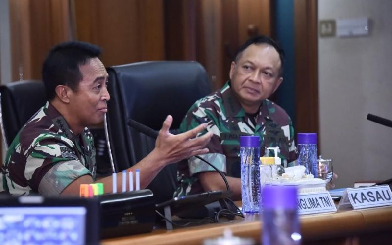  Panglima TNI Andika Perkasa Tegur Anggotanya Main Ponsel Saat Rapat