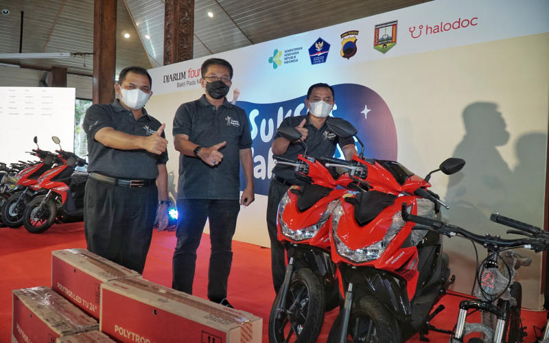  Peserta Program Vaksinasi di Semarang Dapat Motor