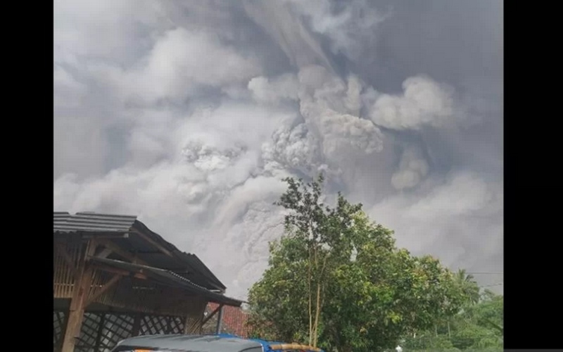  Kondisi Gunung Semeru Hari Ini, PVMGB: Terjadi 34 Kali Gempa!