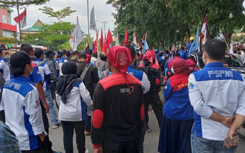  Kecewa Gubernur Kepri tak Hadir, Buruh Janjikan Lebih Banyak Massa