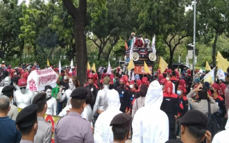  Ribuan Buruh akan Demo Hari Ini di Istana Negara, Ini Tuntutannya