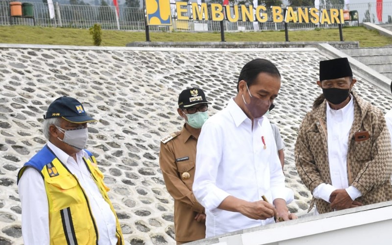  Resmikan 4 Embung di Jawa Tengah, Jokowi Berharap Produktivitas Petani Meningkat