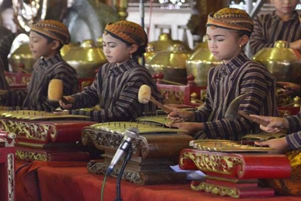  Jokowi: Kabar Baik, UNESCO Tetapkan Gamelan Jadi Warisan Budaya Tak Benda Indonesia