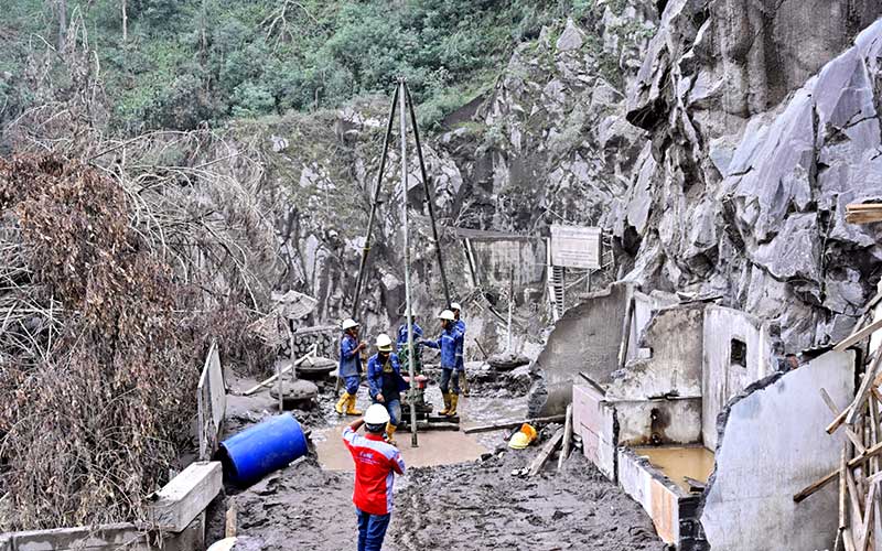  Jalur Lumajang-Malang Putus Akibat Erupsi Gunung Semeru, Pemerintah Akan Bangun Jembatan Gantung Darurat