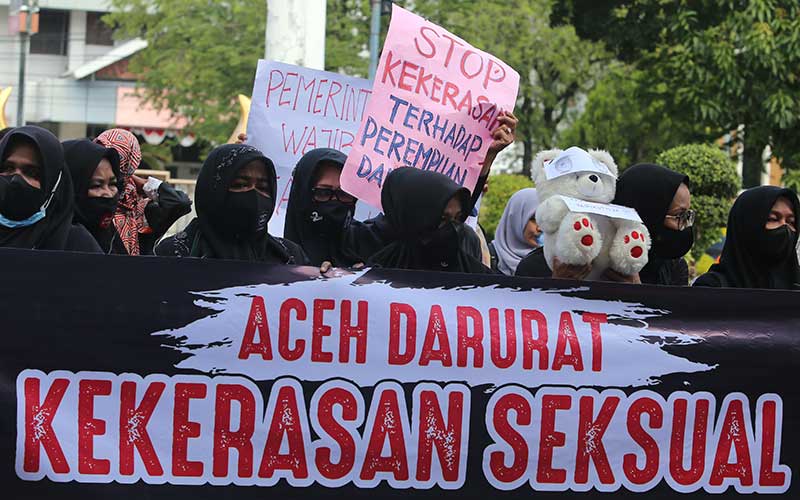  Ibu-Ibu di Aceh Gelar Aksi Damai Menuntut Pemrintah Memberikan Perlindungan Kepada Korban Kekerasan Seksual