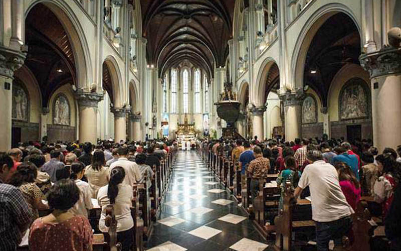 Jelang Misa Malam Natal, Begini Kondisi Lalu Lintas Sekitar Katedral Jakarta