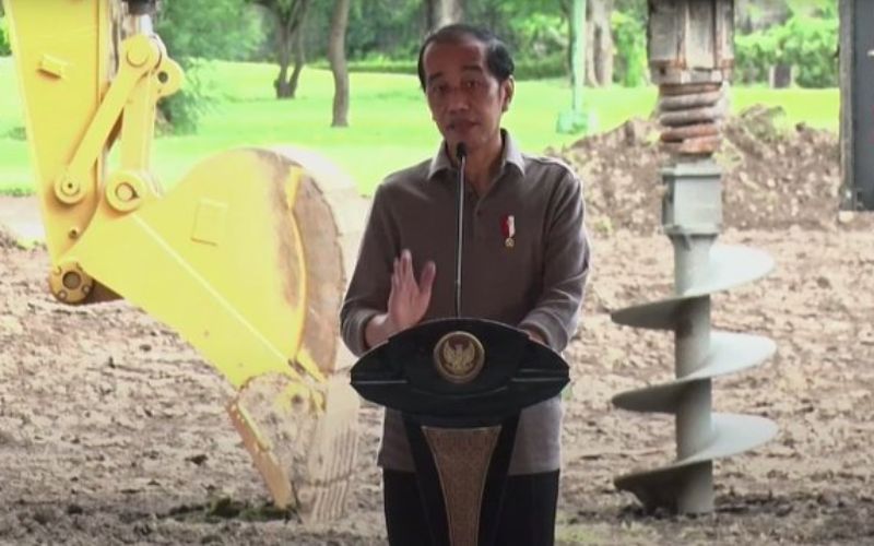  Ekspor Bauksit Disetop Pada 2022, Jokowi Ingatkan Investor Bangun Smelter