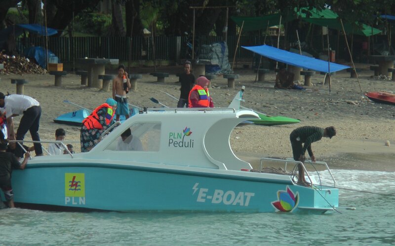  Bangun Ekosistem Kendaraan Listrik, NTB Luncurkan Electric Boat