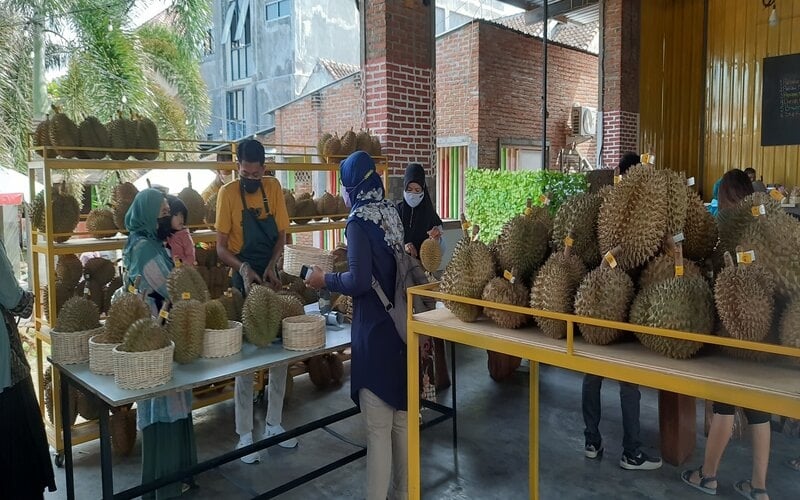  Siasat Rumah Durian Lombok Cetak Omzet Rp800 Juta per Bulan