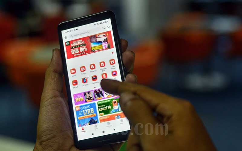  Riset Pinjol Populer 2021: Paylater Milik Shopee Teratas, Akulaku Jawara Cash Loan