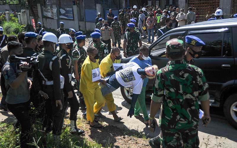  Polisi Militer Gelar Rekonstruksi Kecelakaan Tabrak Lari Oleh Tiga Anggota TNI AD di Nagreg