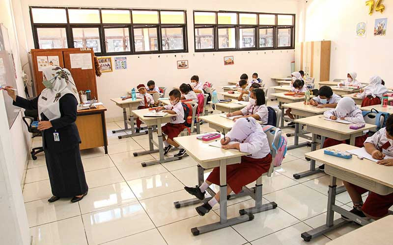  PTM Terbatas, Kemendikbudristek: Sekolah Langgar Prokes Bakal Kena Sanksi