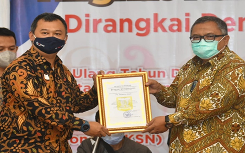  Semen Jawa dan Tambang Semen Sukabumi, Raih penghargaan CSR Sustainability Award 