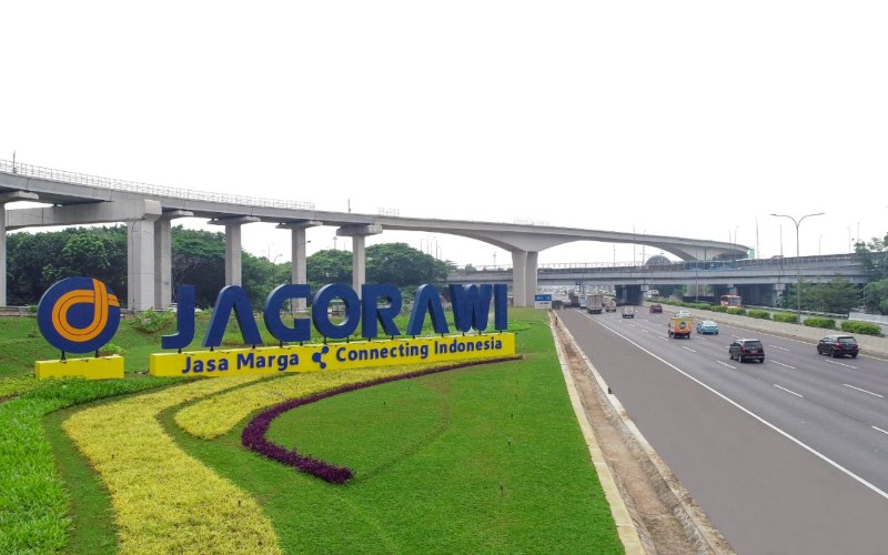 Tengara Jagorawi di salah satu titik ruas jalan tol Jakarta-Bogor-Ciawi. Jalan tol Jagorawi merupakan jalan tol pertama yang dikelola oleh PT Jasa Marga (Persero) Tbk./Jasa Marga