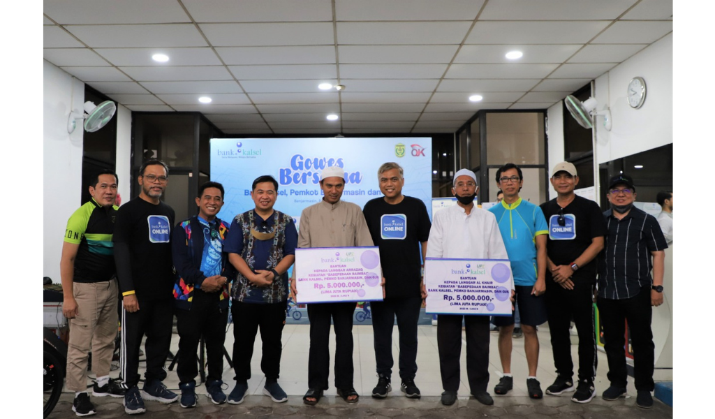  Perkuat Sinergi Untuk Daerah, Bank Kalsel Ajak Pemko Banjarmasin & OJK Gowes Bareng