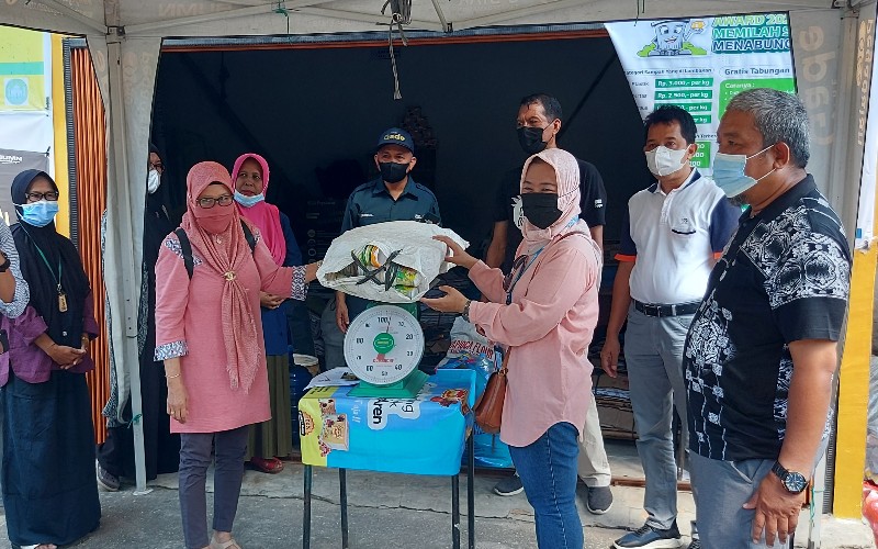  Hasilnya Jadi Emas, Bank Sampah Pegadaian Kanwil Pekanbaru Libatkan Hingga 6.000 Warga